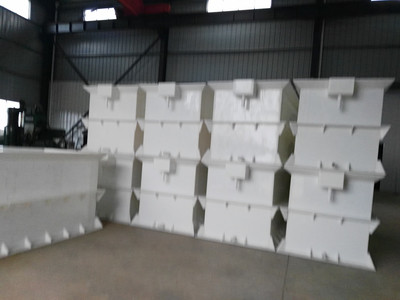 大量批發(fā)電鍍槽 湖南電解槽 長(zhǎng)沙電鍍槽 樂海牌化學(xué)鍍成套設(shè)備 訂做化學(xué)鍍成套設(shè)備 PP化學(xué)鍍成套設(shè)備 塑料化學(xué)鍍成套設(shè)備圖片_高清圖_細(xì)節(jié)圖